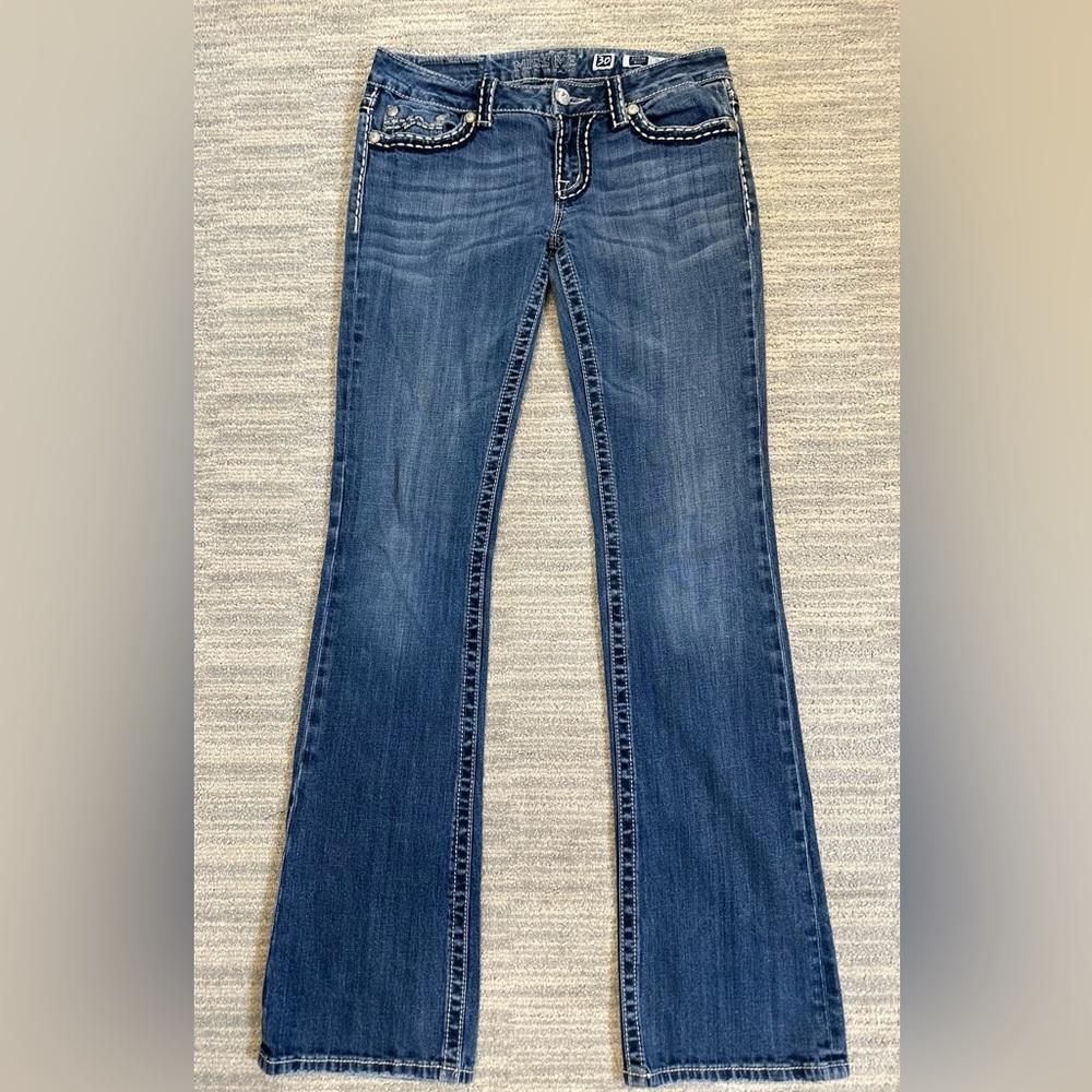 Miss Me Jeans Size 30 Womens Low Rise Irene Bootcut Medium Wash Tall Whipstitch